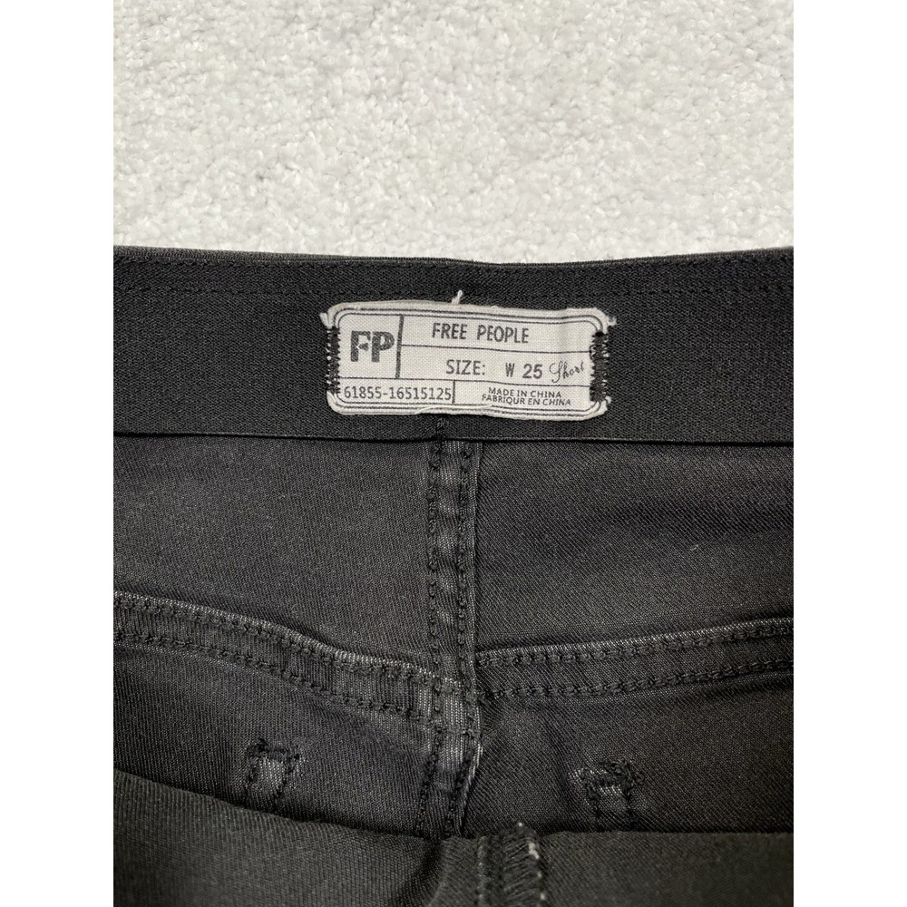 Free People Women's Low Rise Bell Bottom Jeans Y2K 90s Grunge Size 25 Short - Picture 3 of 9